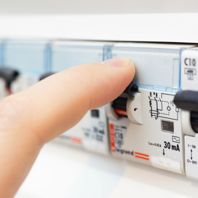 Tris Società Elettrico impianti civili Tris Società Elettrico impianti civili